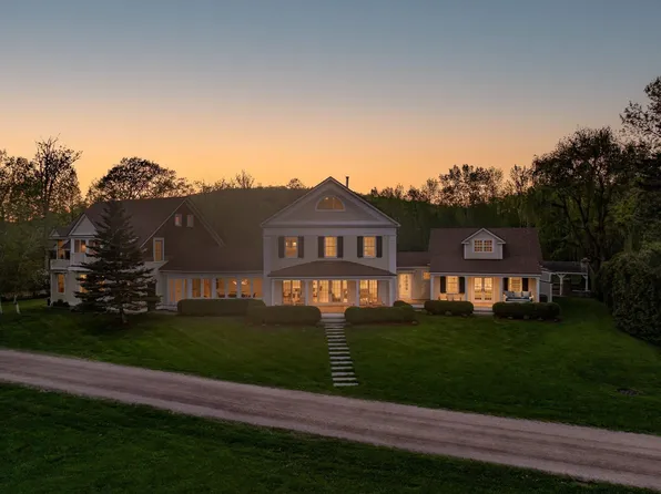 64 Waterview Road, Colchester, VT 05446