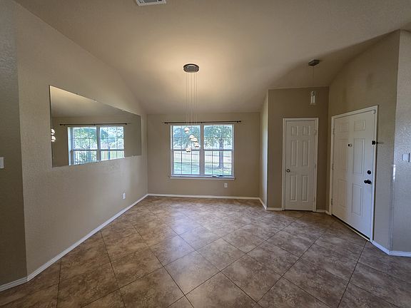 3rd image of 12112 Lamington Dr