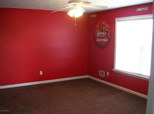 7311 Regiment Rd, Louisville, KY 40229