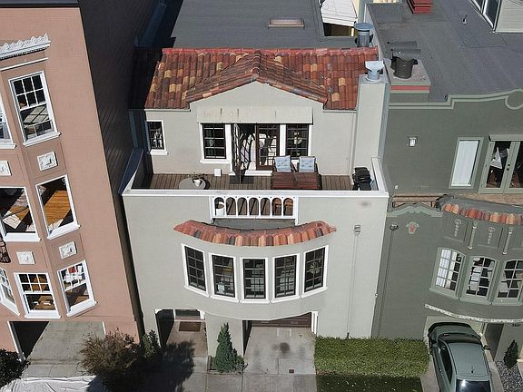 3rd image of 3617 Divisadero St