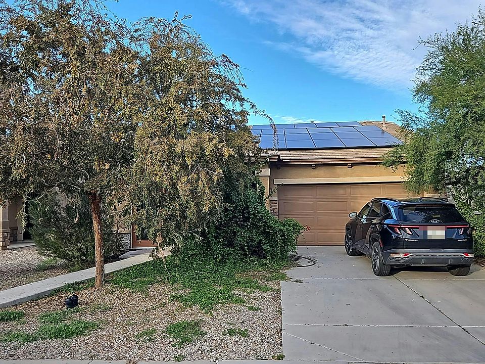 1st image of 224 E Bahamas Dr