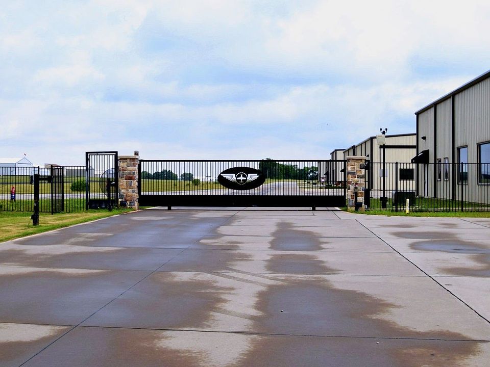 1st image of 9405 Learjet Ln