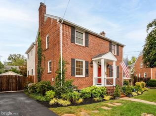 4405 1st St S, Arlington, VA 22204