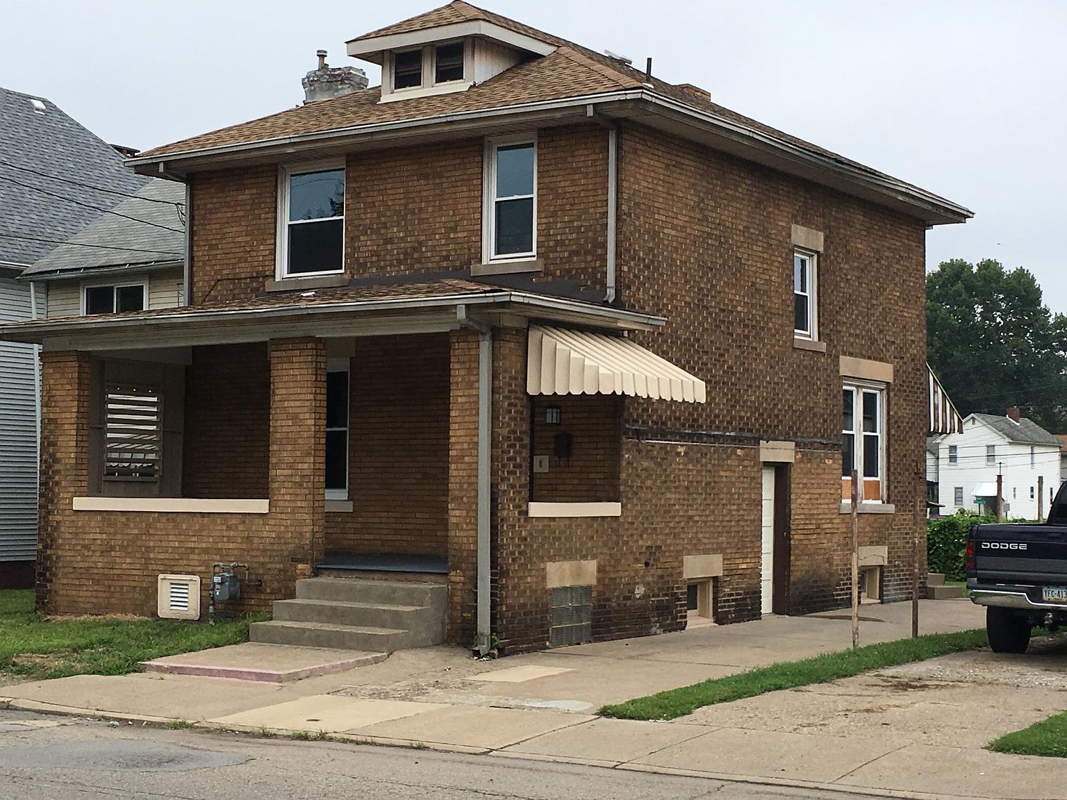 1065 1st Ave, Brackenridge, PA 15014 Zillow