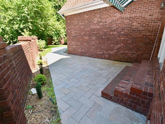 4th image of 1514 Bordeaux Pl