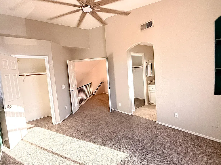 500 N Roosevelt Ave #46 — Photo 19