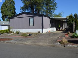 476 Lochaven Ave, Springfield, OR 97477