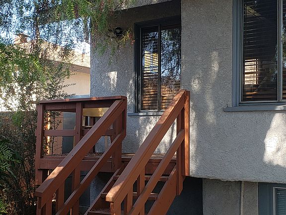 3rd image of 2920 Mary St #2