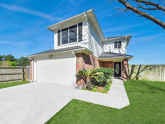 2nd image of 403 Willow West Dr