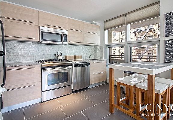 4th image of 77 Ludlow St APT 3N