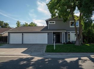9855 Falcon Meadow Dr, Elk Grove, CA 95624