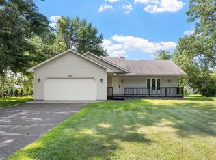 6191 Albert Ln, North Branch, MN 55056