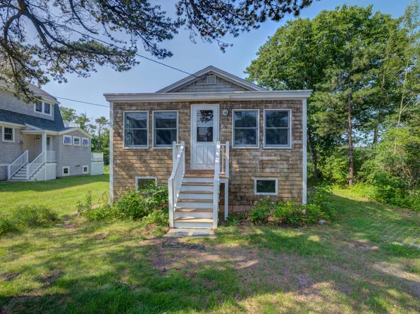 76 Hills Beach Road, Biddeford, ME 04005
