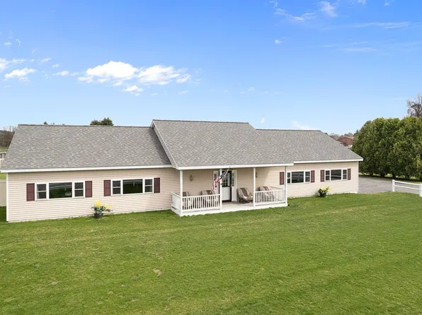 1879 Fort Bridgman Road, Vernon, VT 05354