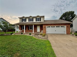 118 Northwood Dr, Dover, OH 44622