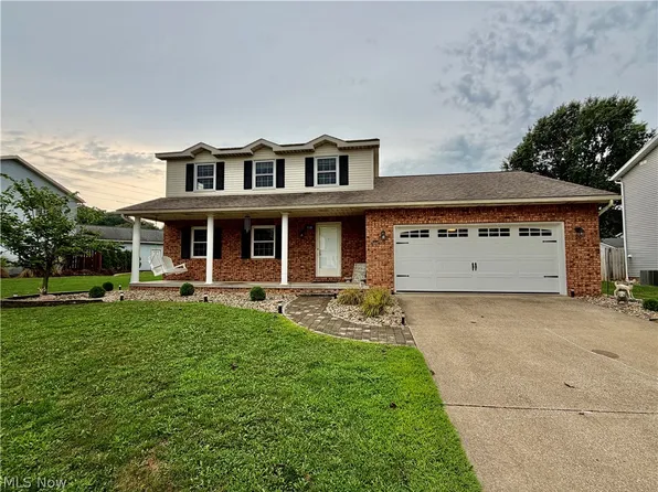 118 Northwood Dr, Dover, OH 44622