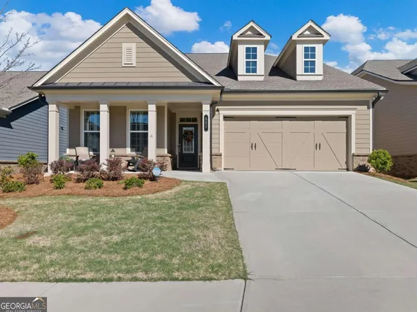 527 Barlow Pl, Grayson, GA 30017