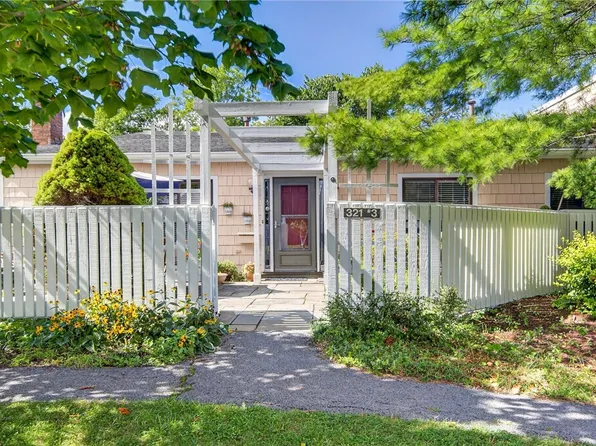 321 Strawberry Hill Cir #3, Ithaca, NY 14850