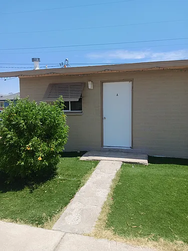 315 River Glen Dr Photo 1
