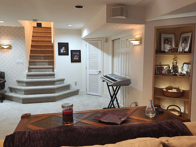 16617 Black Oak Ct — Photo 17