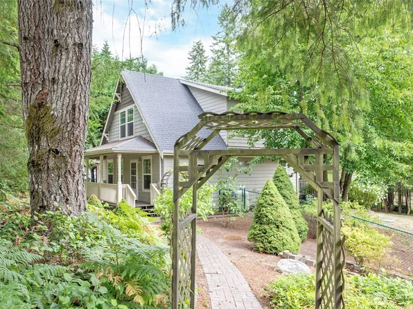 13427 Burchard Drive SW, Port Orchard, WA 98367