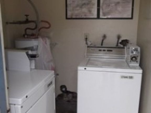 3rd image of 2584 Yardarm Ave