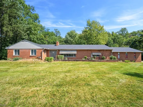 355 S Chillicothe Rd, Aurora, OH 44202