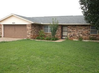 828 E Krayler Ave, Stillwater, OK 74075