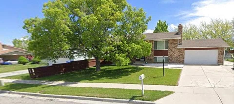1st image of 5593 S Hew Wood Dr