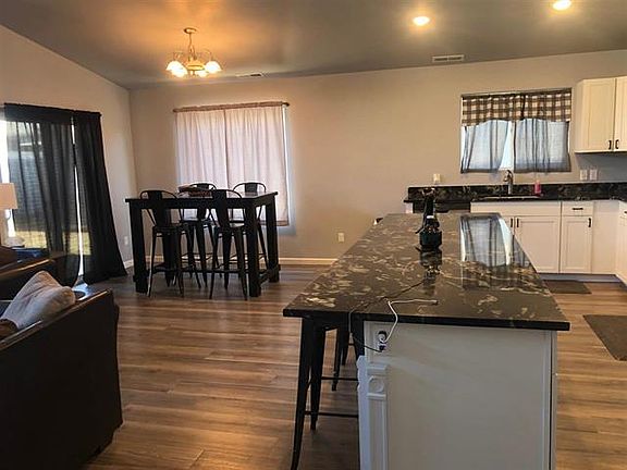 3rd image of 3030 Red Pear Dr