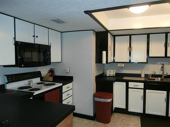 4th image of 7752 Jewell Ln
