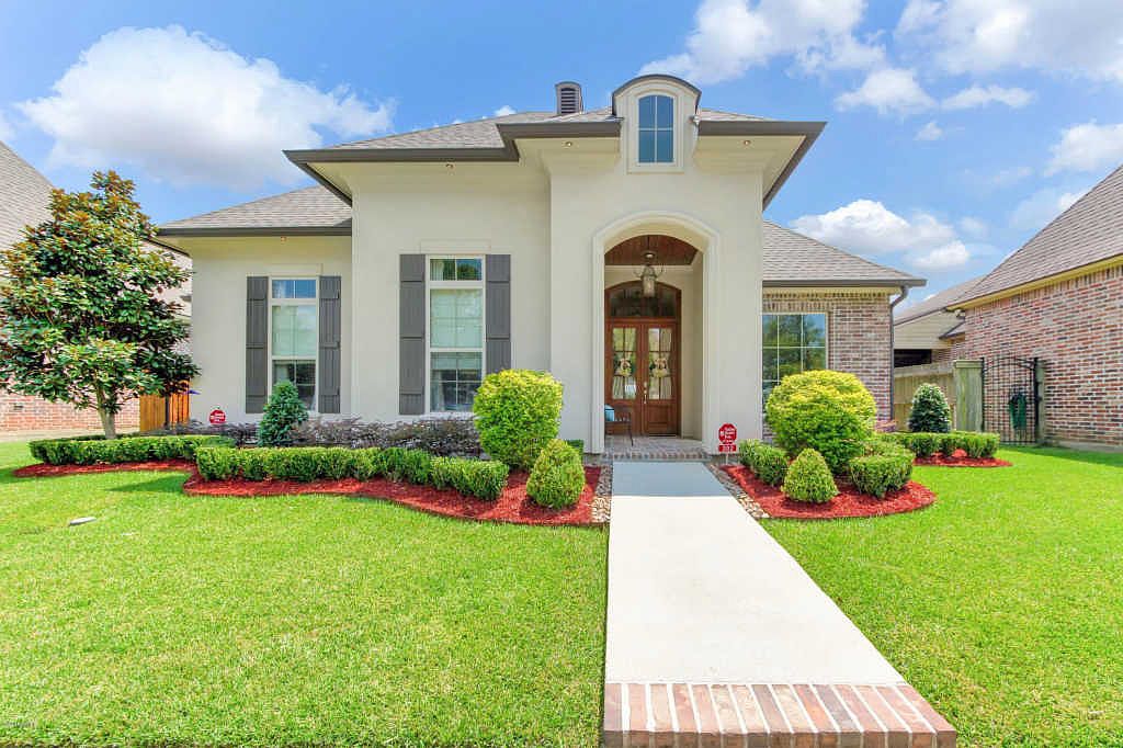 302 Gleneagles Cir, Broussard, LA 70518 Zillow