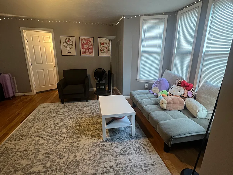 85 Glen St #1 — Photo 3