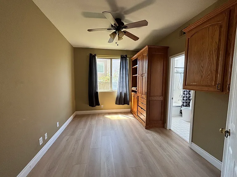5530 Elderberry Ln — Photo 42