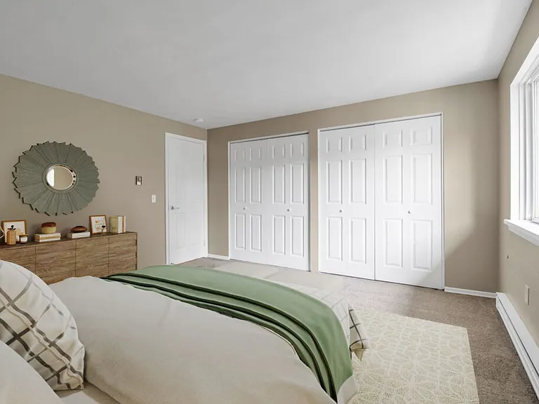 Geneseo Heights — Photo 3