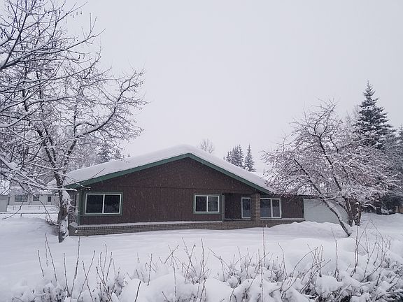 3rd image of 1914 Bridgewater Dr