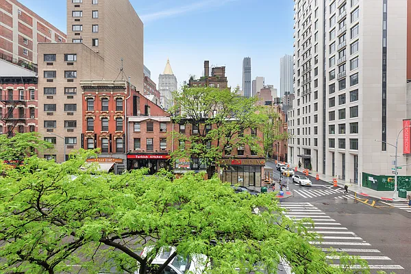 Sold by Corcoran | media 12