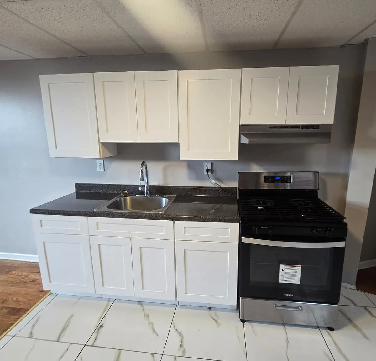 3 bed, $2,250 — Photo 1