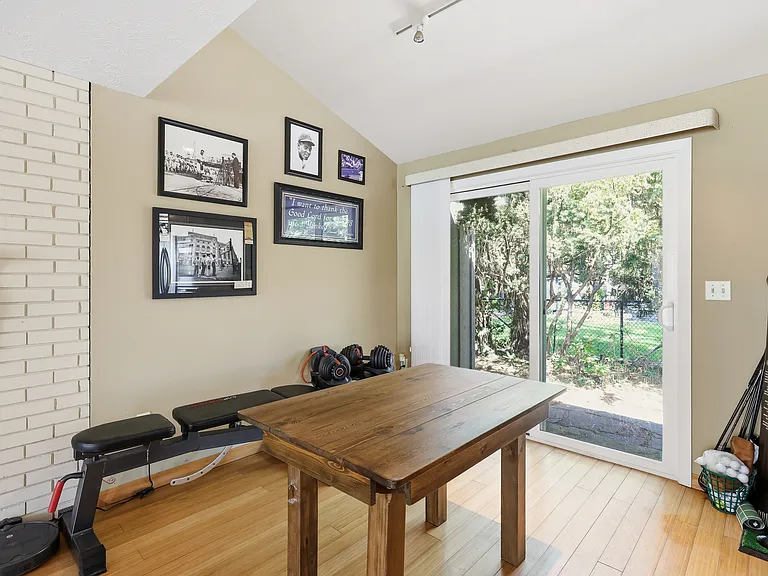 4328 S Perry St — Photo 12