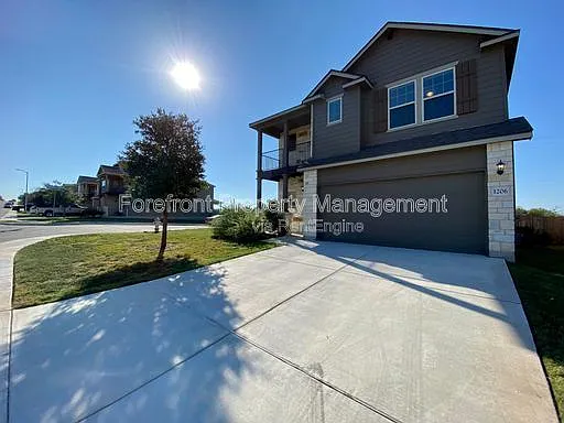 Building Photo - 1206 Ranch Fls