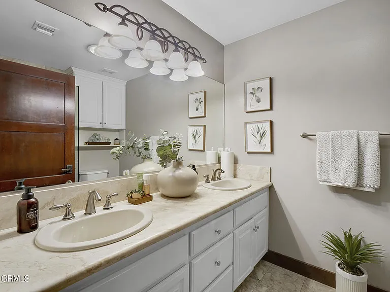 475 Cypress Ave — Photo 21