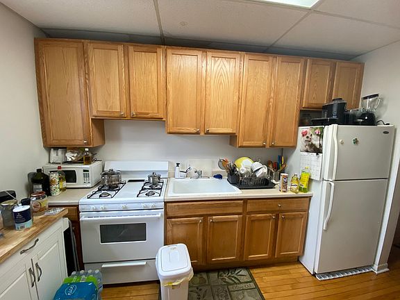 4th image of 3932 N Keeler Ave APT 1D