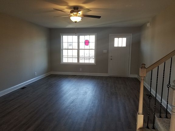 4th image of 91 Anderson Dr