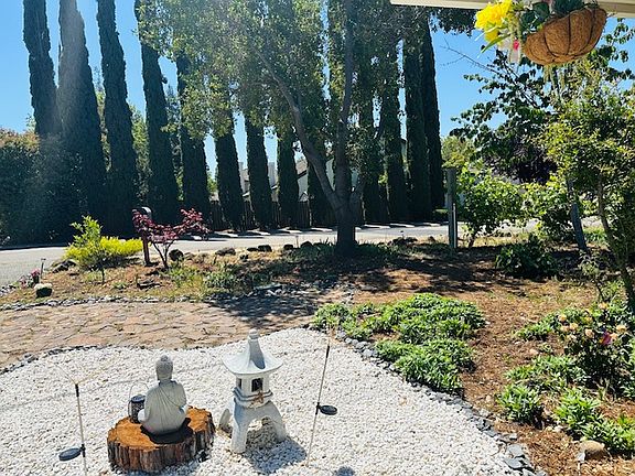 3rd image of 9021 Phoenix Ave #2