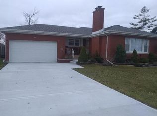 7747 Long Ave, Burbank, IL 60459