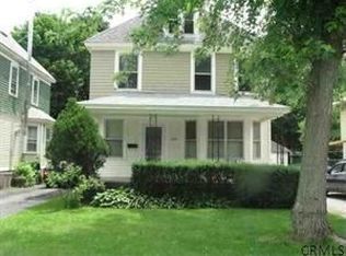 206 Rosa Rd, Schenectady, NY 12308