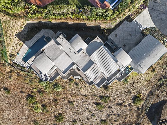 2nd image of 27465 Latigo Bay View Dr