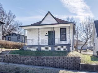 808 Pendleton St, Saint Joseph, MO 64501
