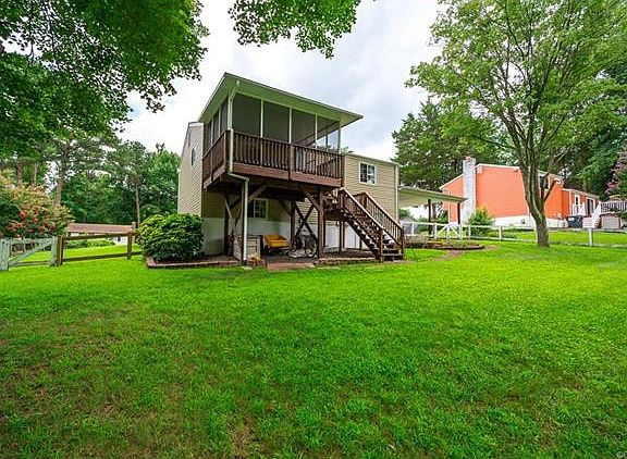 4th image of 10516 Seacliff Ln