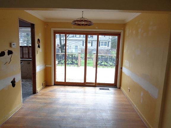 4th image of 12233 S 70th Ave